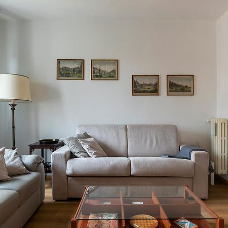 Sunny Apartment Piramide Rome Bagian luar foto