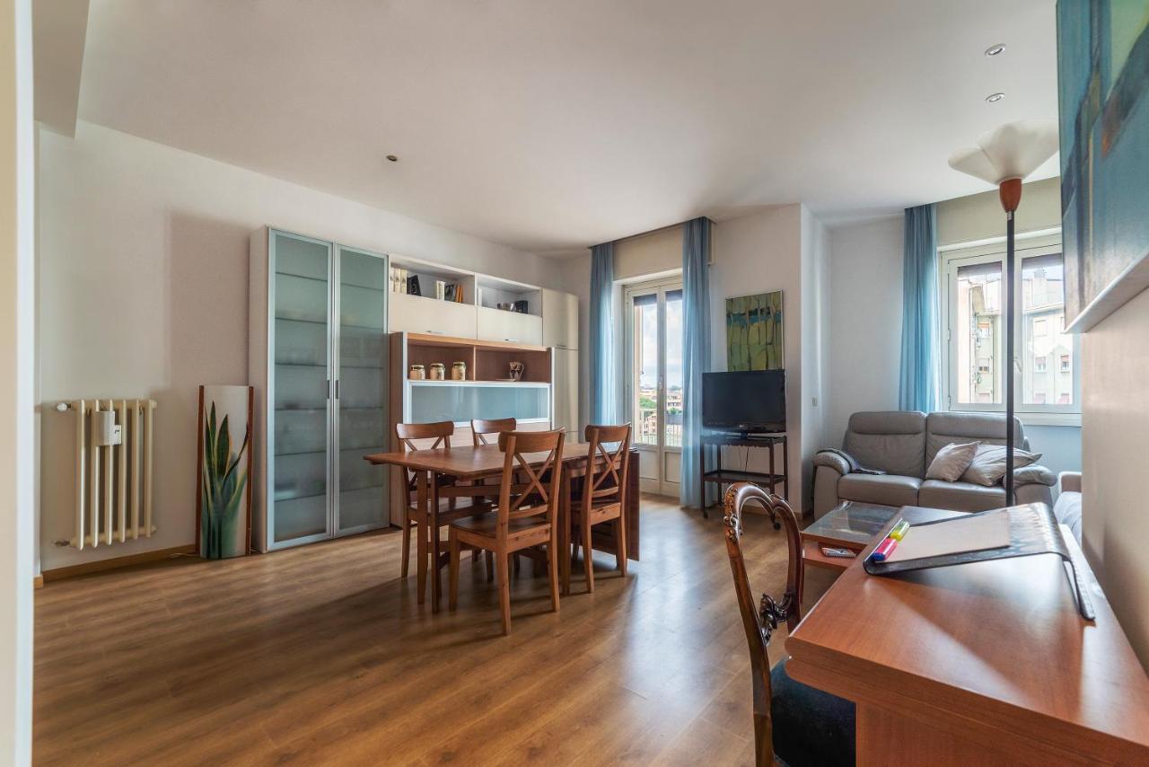 Sunny Apartment Piramide Rome Bagian luar foto