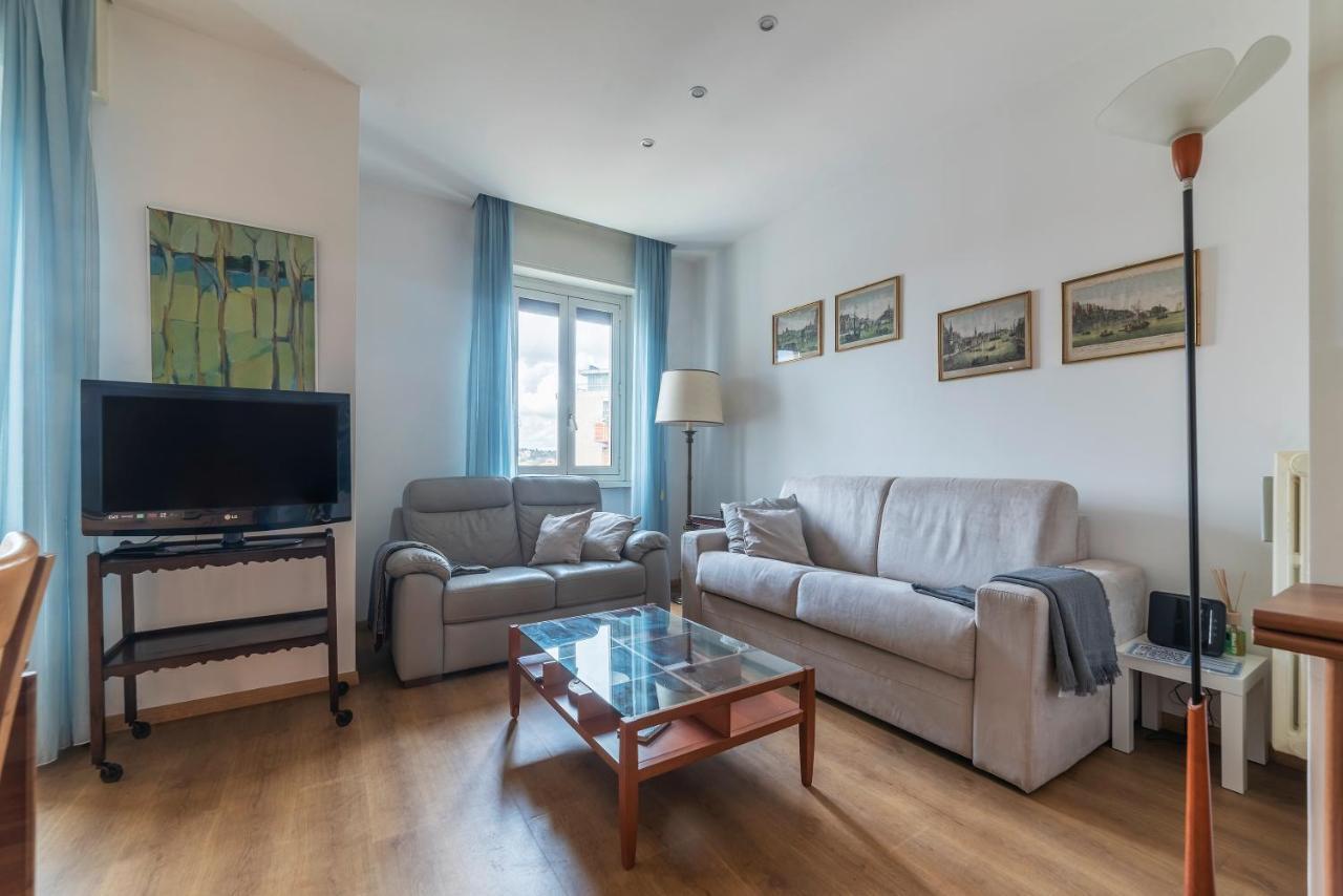 Sunny Apartment Piramide Rome Bagian luar foto