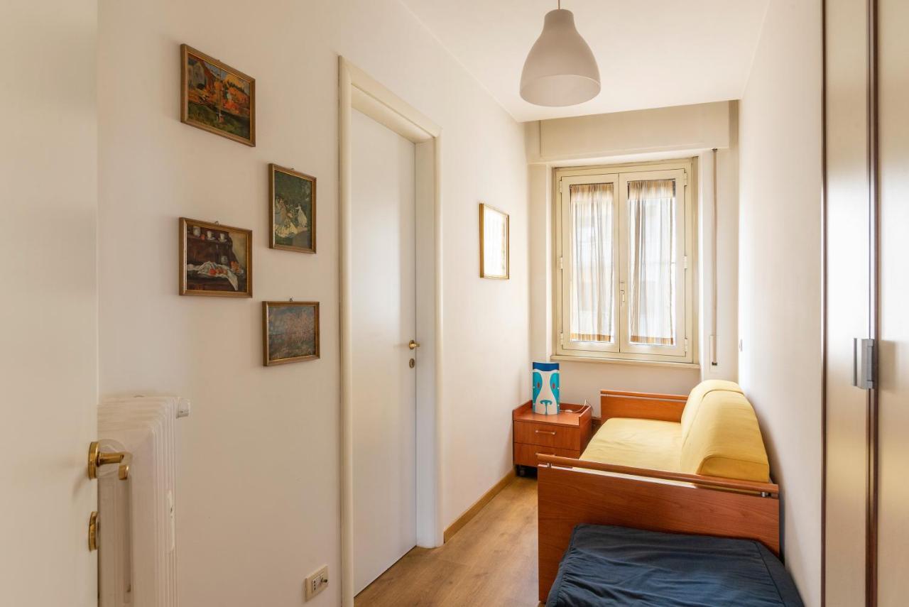 Sunny Apartment Piramide Rome Bagian luar foto